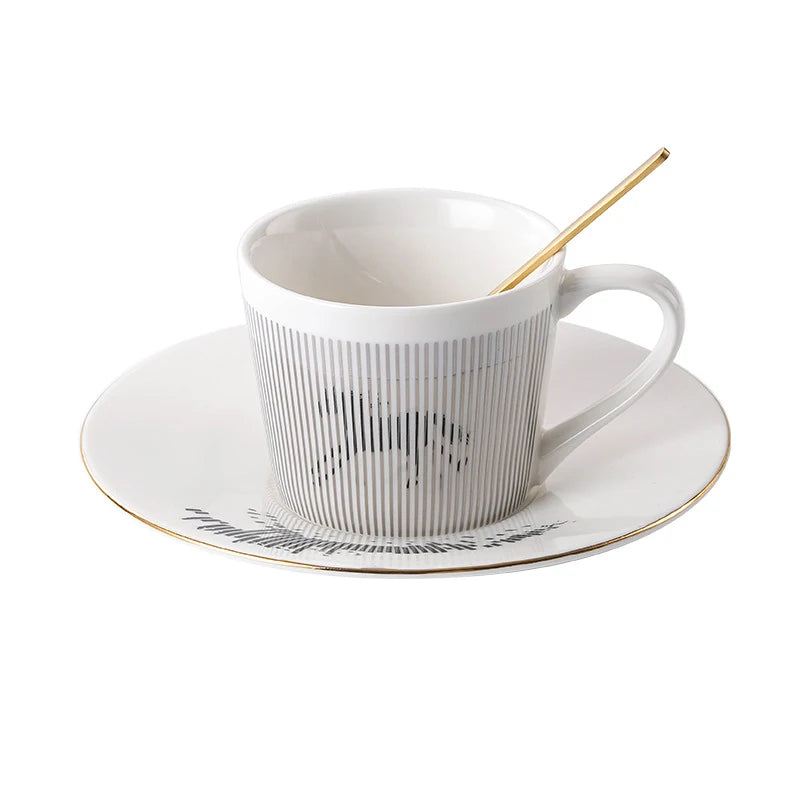 Creative Mirror Reflection Cup