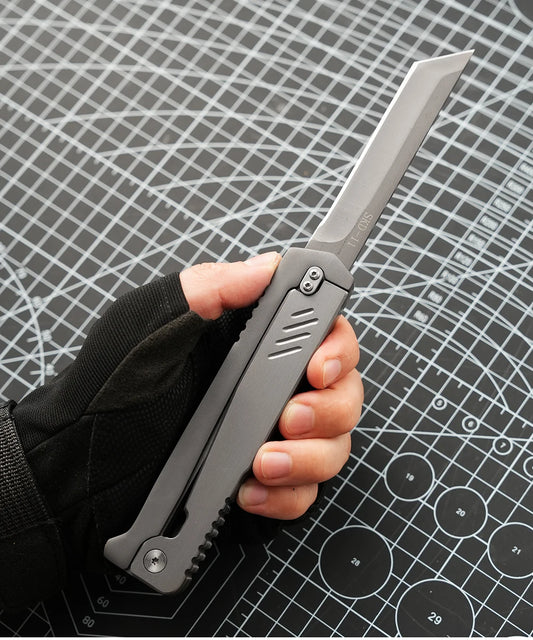 Big Radish knife folding knife