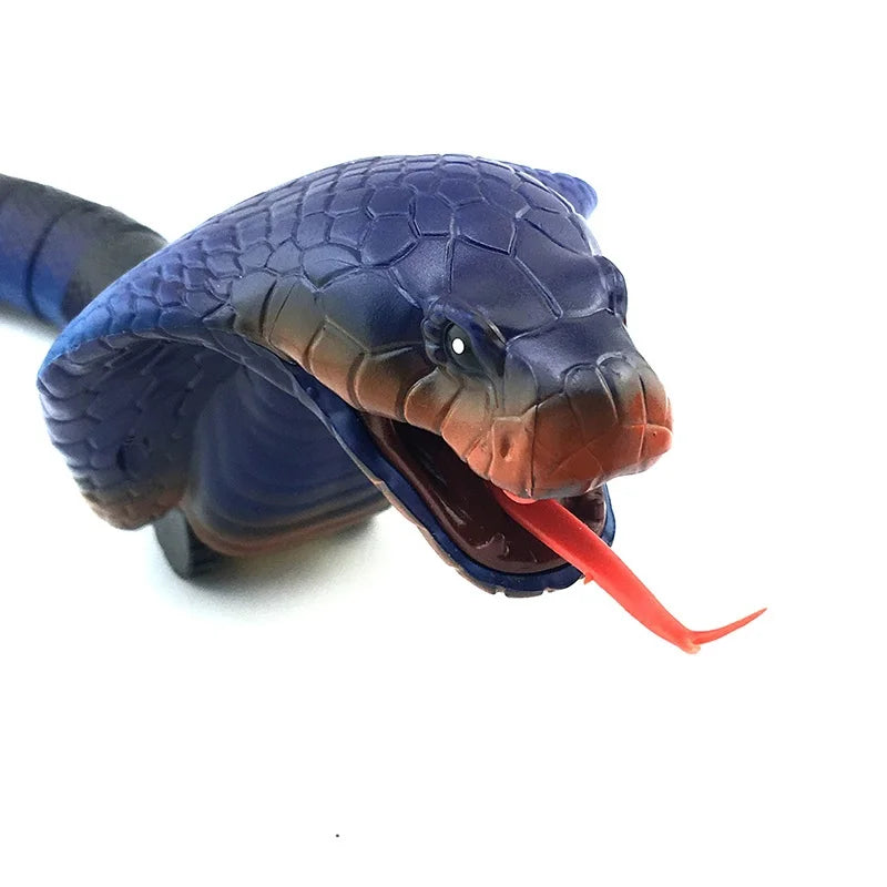 Infrared Remote Control Animal Cobra Insect Pet Toy
