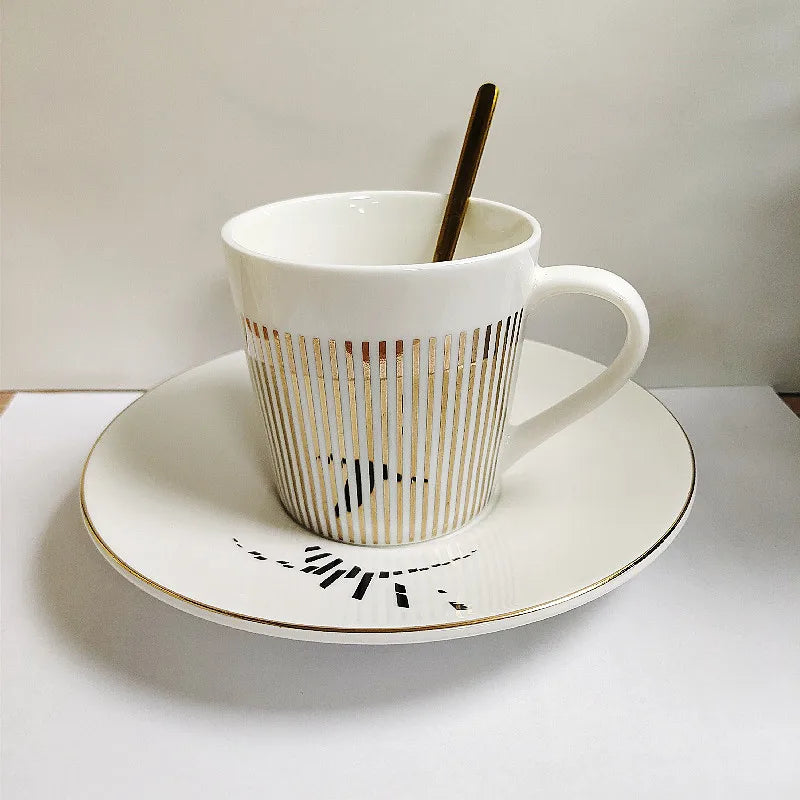 Creative Mirror Reflection Cup